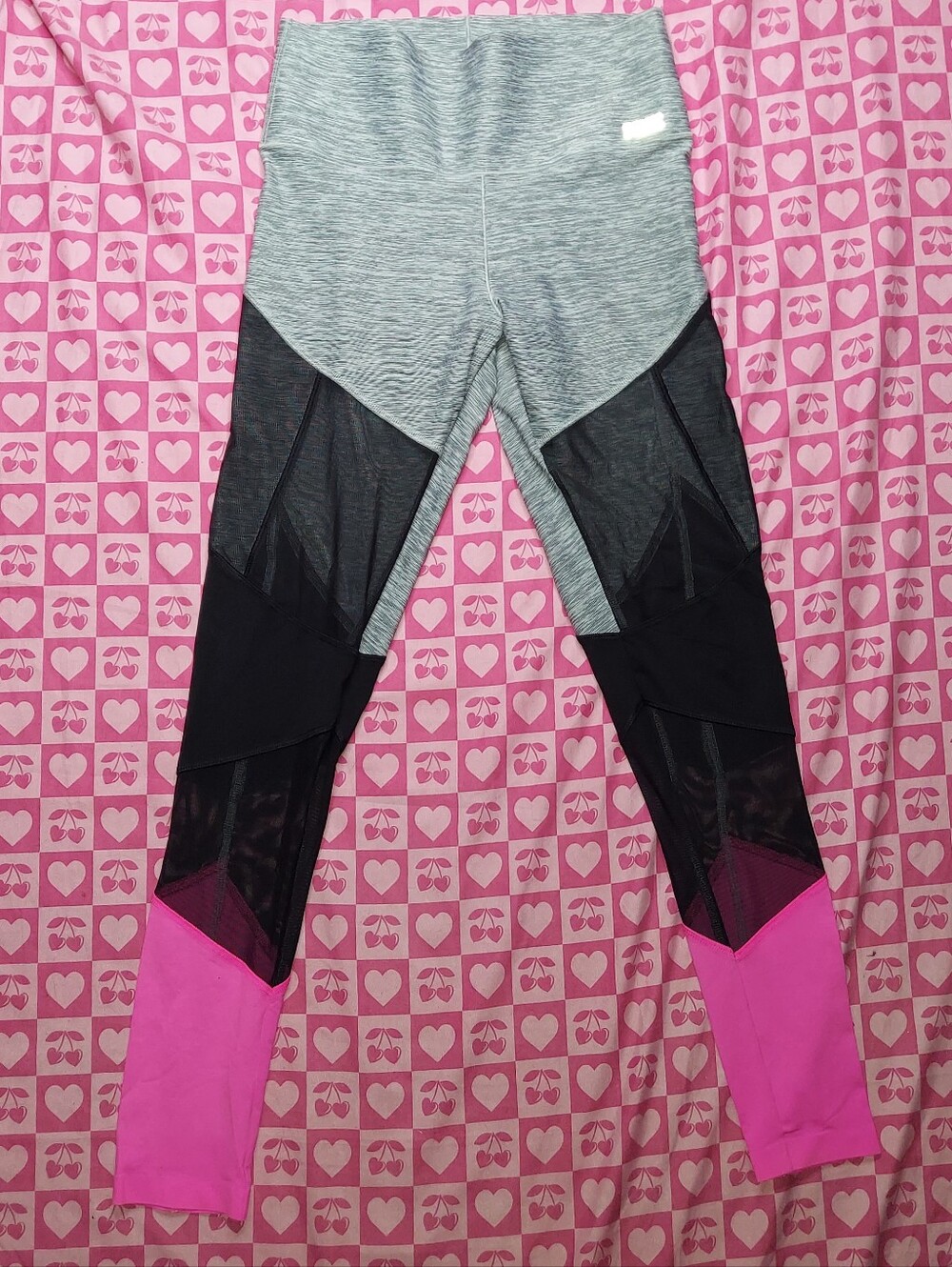 PINK Victoria's Secret Light Gray/Silver Bonded Legging